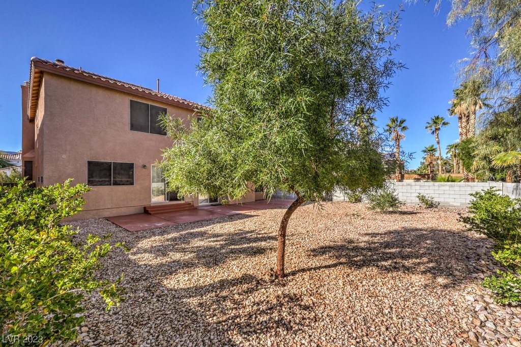 5148 Guardian Peak Street Property Photo 37