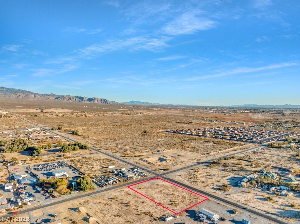 30 East Mesquite Avenue Property Photo 13