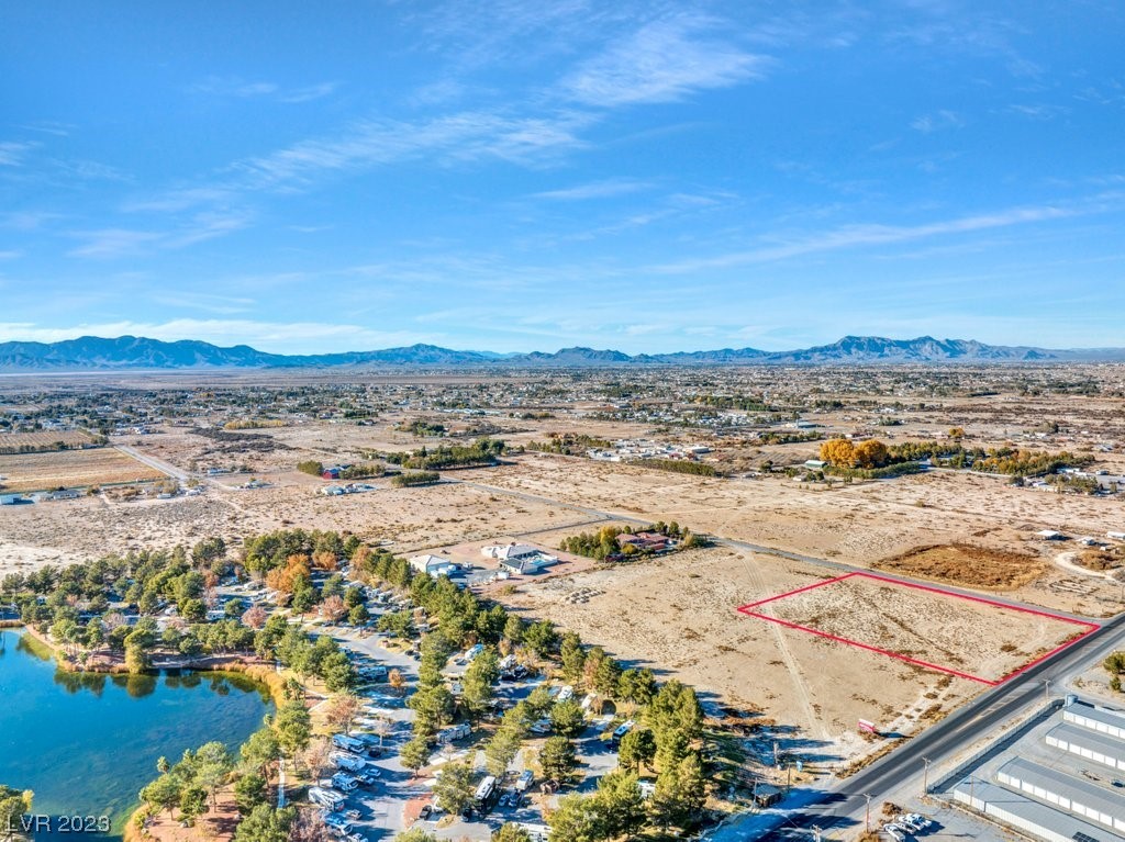 5680 Homestead Road Property Photo 13