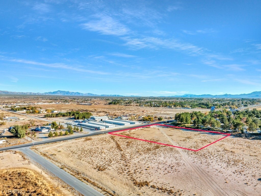 5680 Homestead Road Property Photo 24