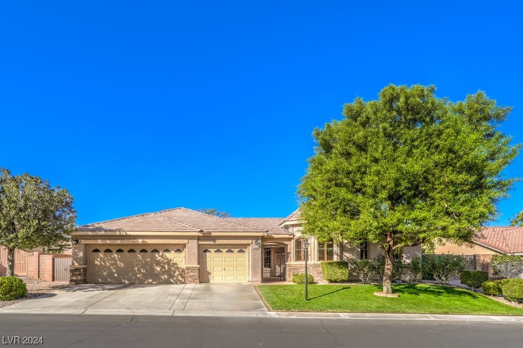 2550719 Property Photo 1