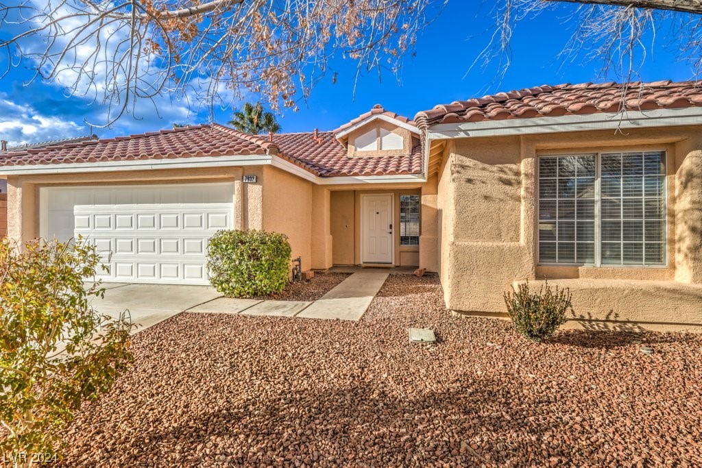 7932 Sierra Rim Drive Property Photo 1