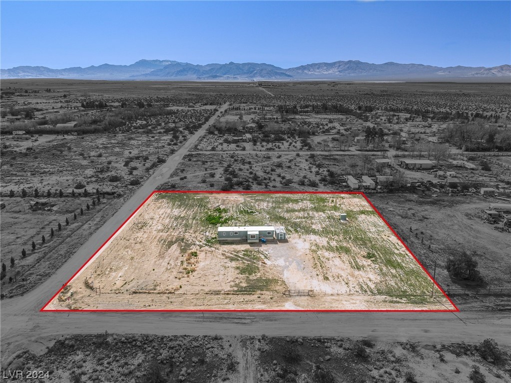 2525 Gold Avenue Property Photo 1