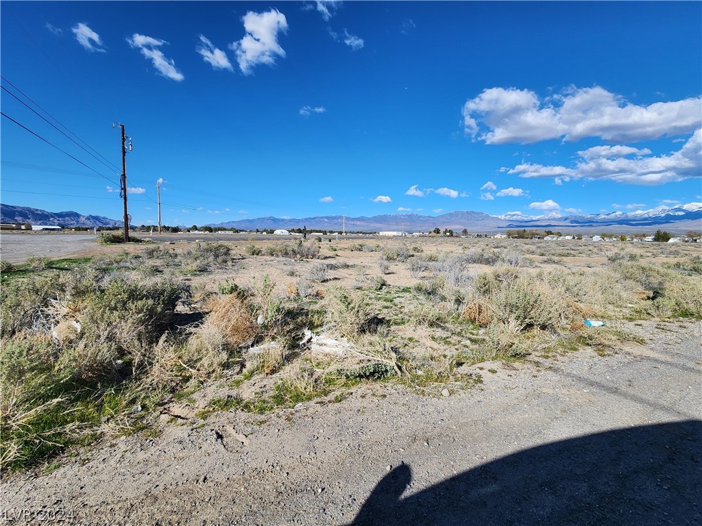 1461 East Nevada Highway 372 Property Photo 1