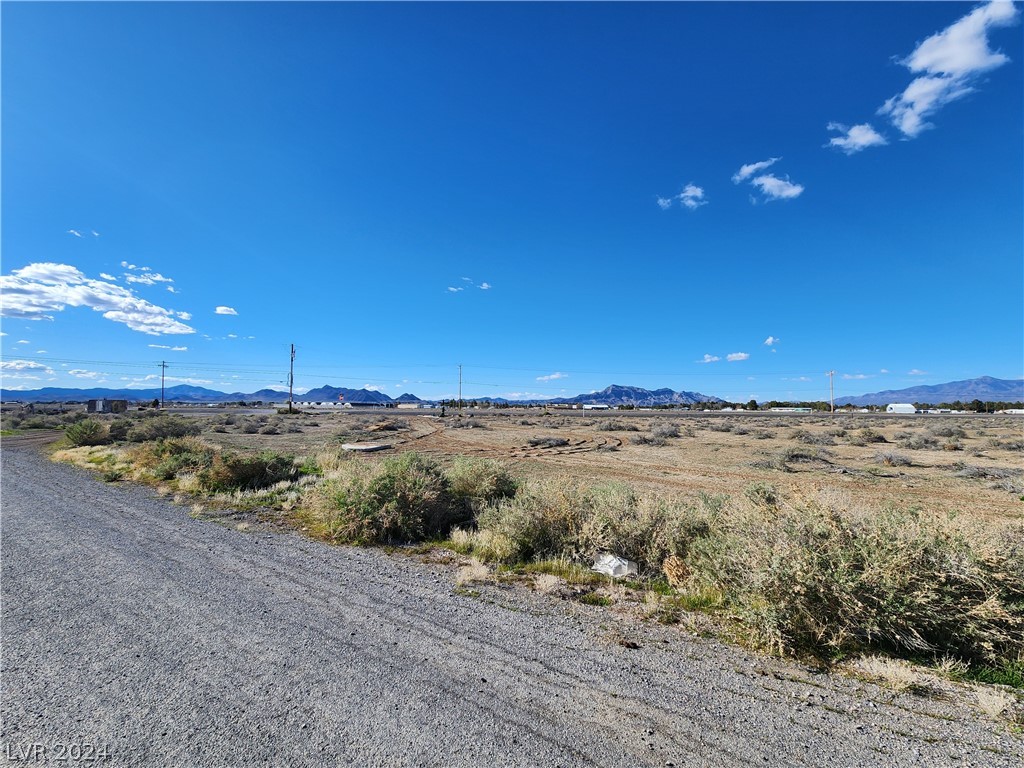 1461 East Nevada Highway 372 Property Photo 3