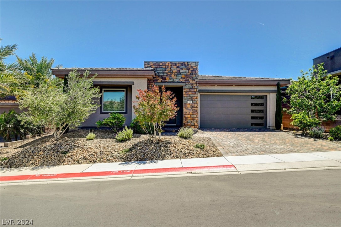 31 Reflection Cove Drive Property Photo 1