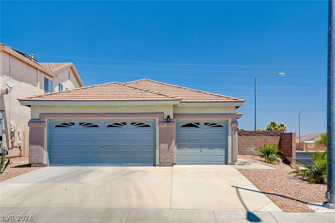 7586 Ancient Title Court Property Photo 1