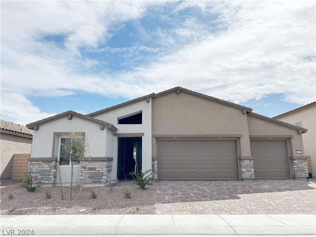 3495 Lamberto Cliff Way Property Photo 1
