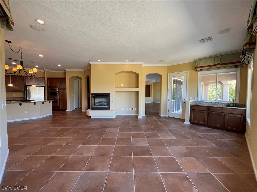 4565 Riva De Romanza Street Property Photo 28