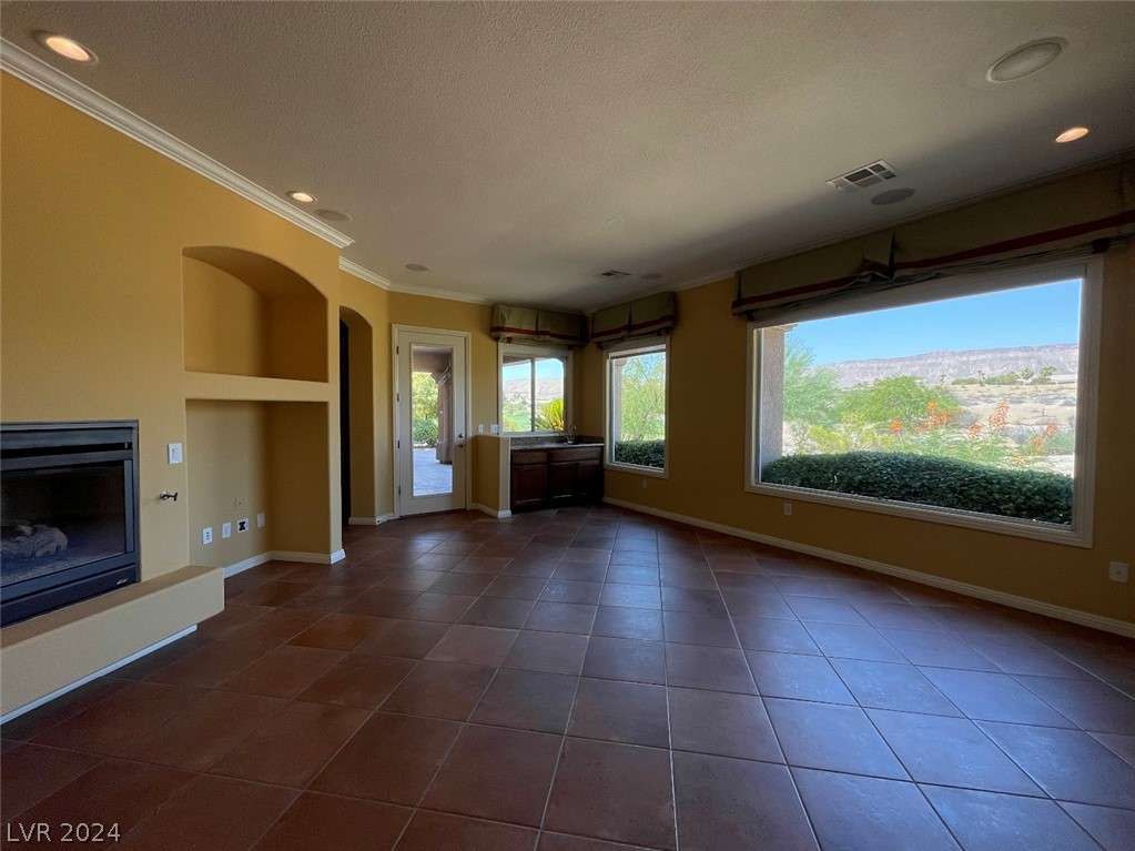 4565 Riva De Romanza Street Property Photo 29