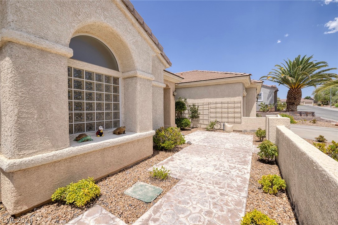 1661 Hartley Avenue Property Photo 8