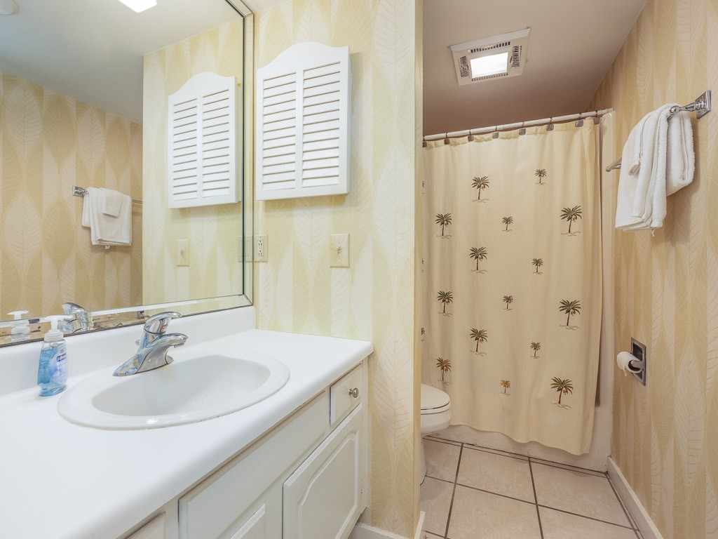 670 North Golf Villas Property Photo 12