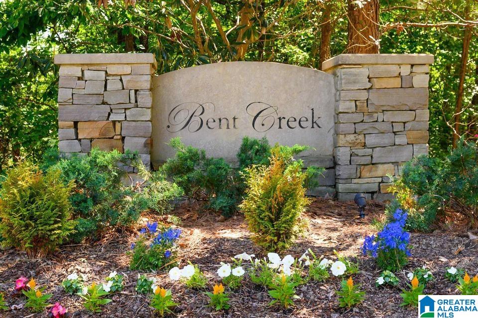 320 Bent Creek Way Property Photo 2