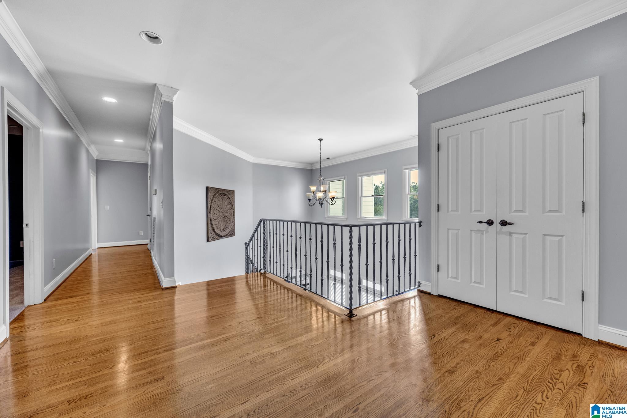 8602 English Road Property Photo 25