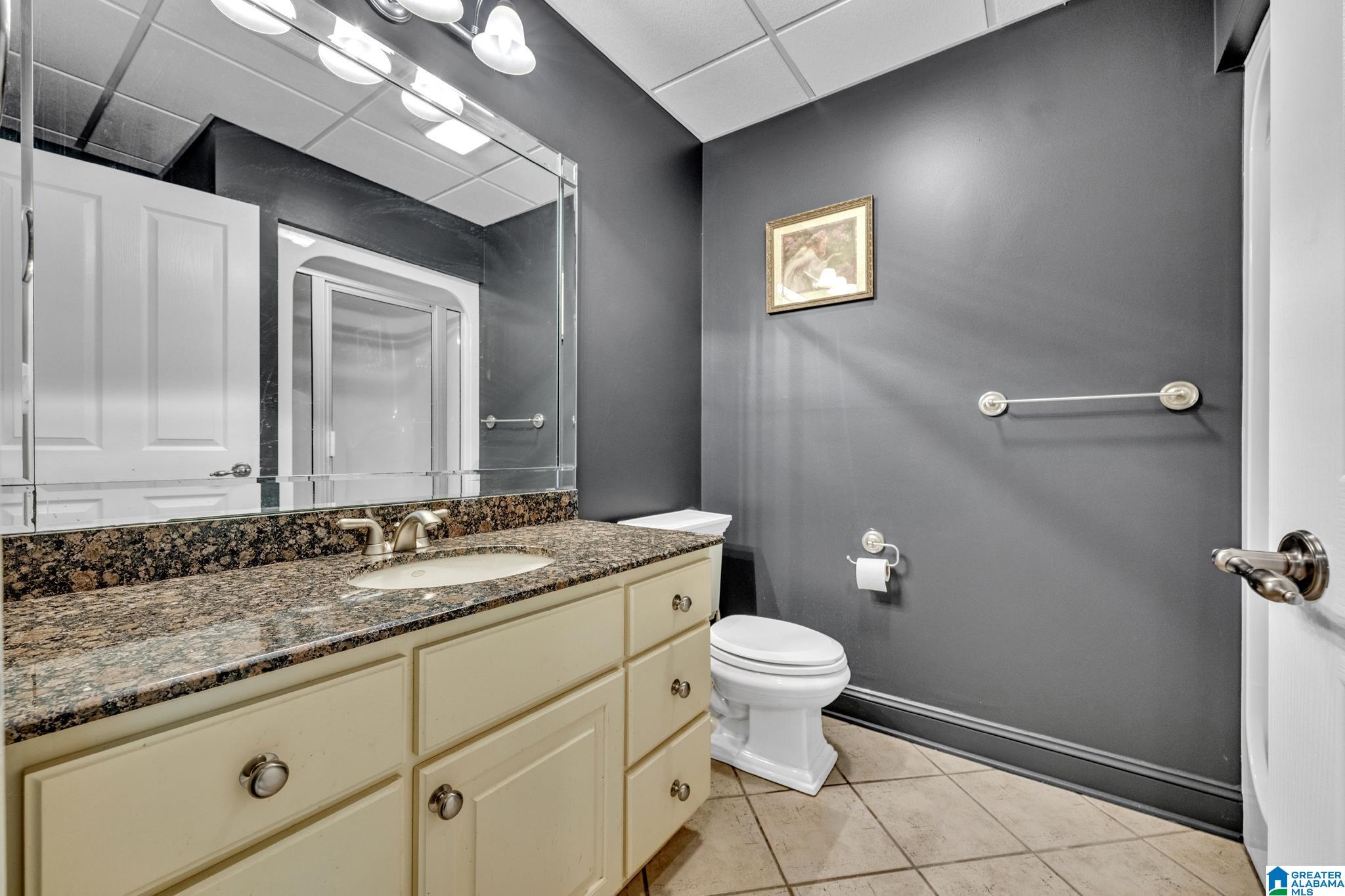 8602 English Road Property Photo 40
