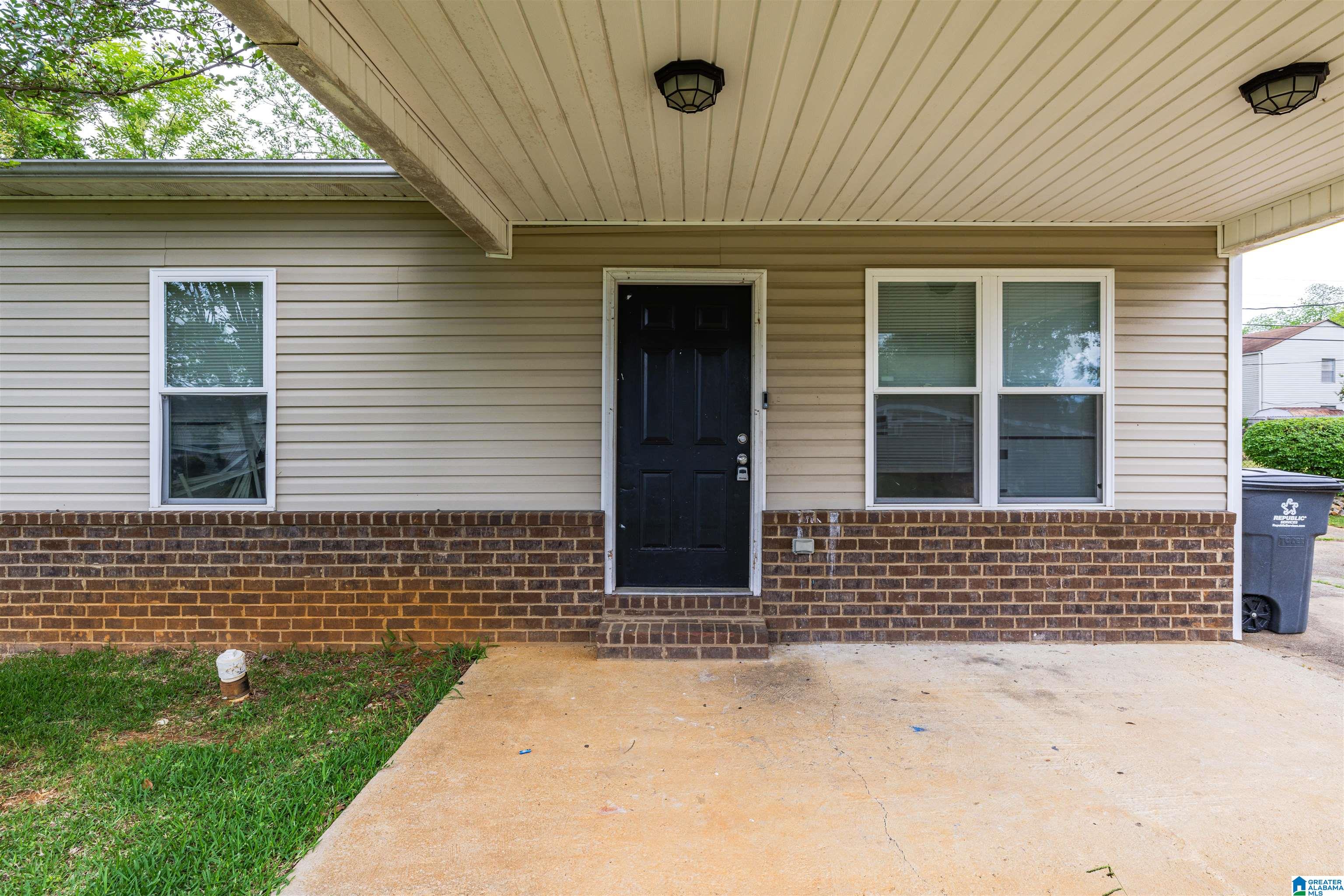 521 Grant Street Property Photo 4