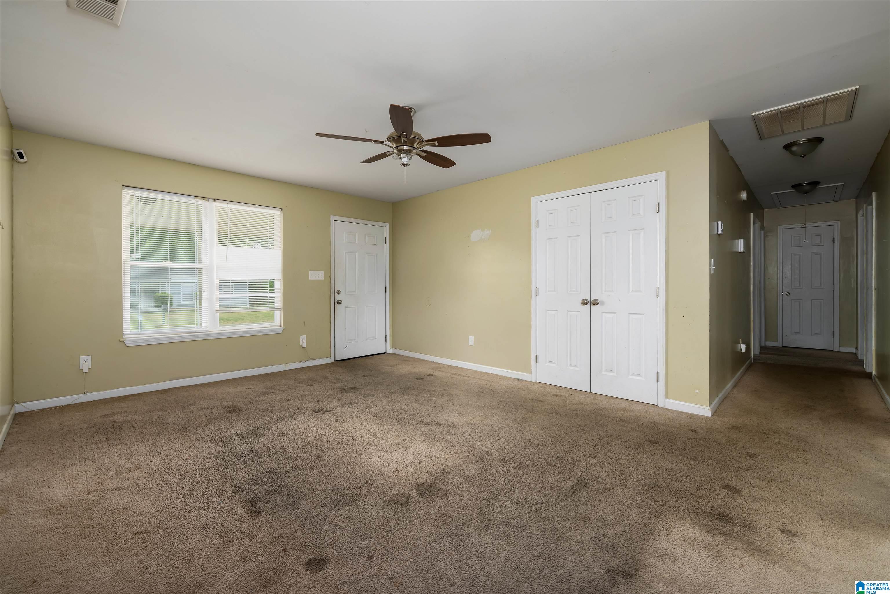 521 Grant Street Property Photo 7