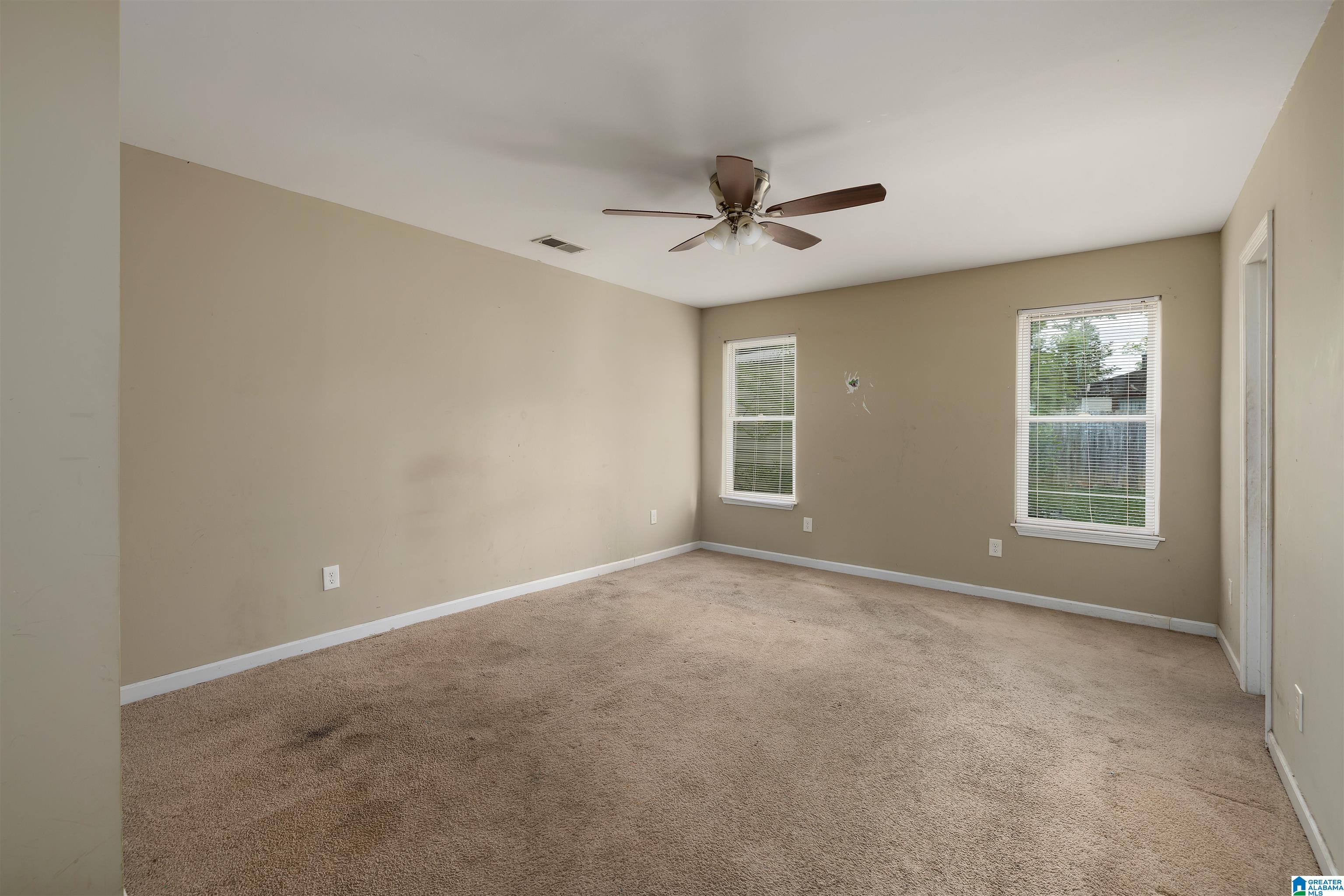 521 Grant Street Property Photo 16