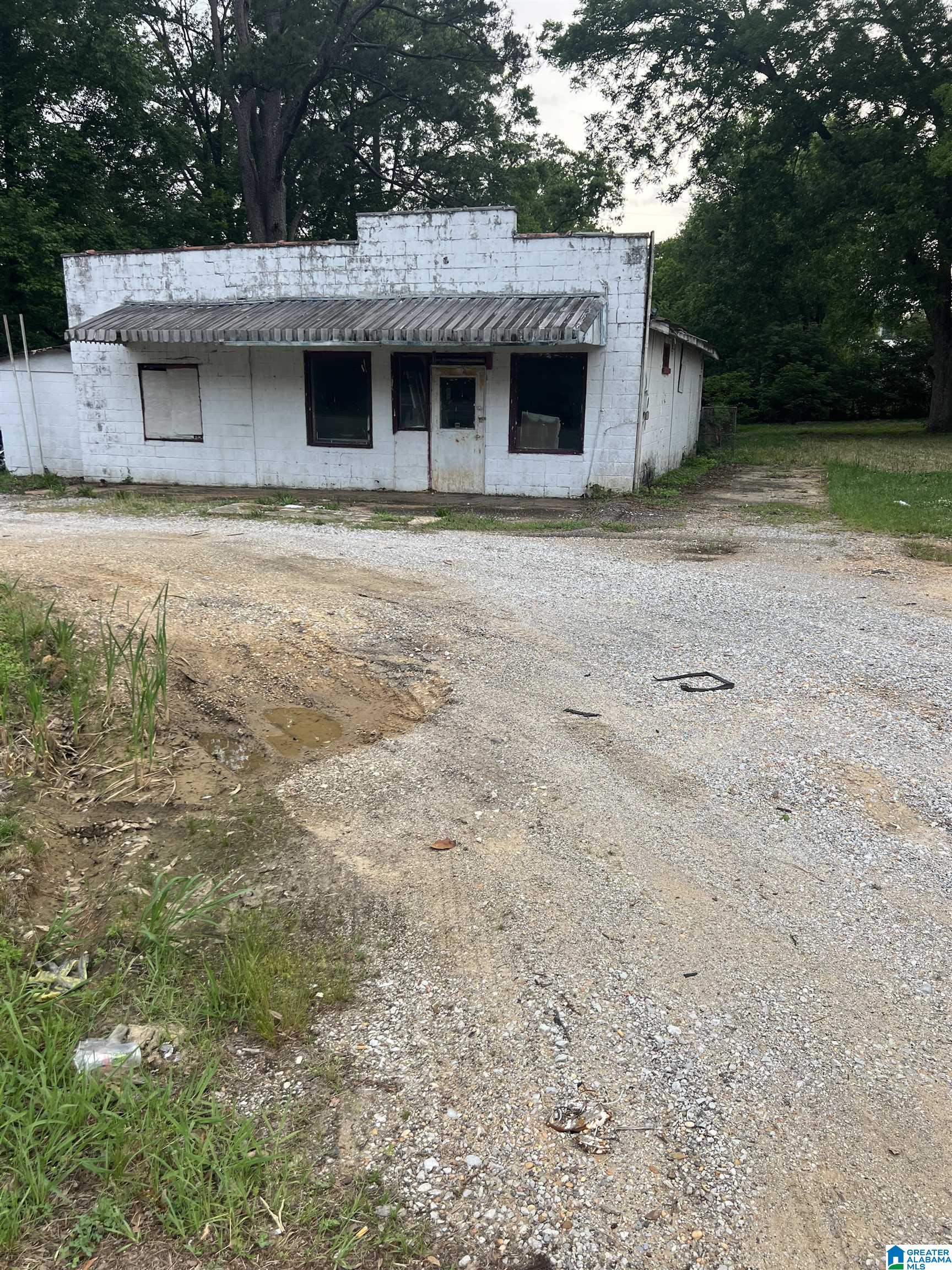 4100 Us Highway 43 Property Photo 1