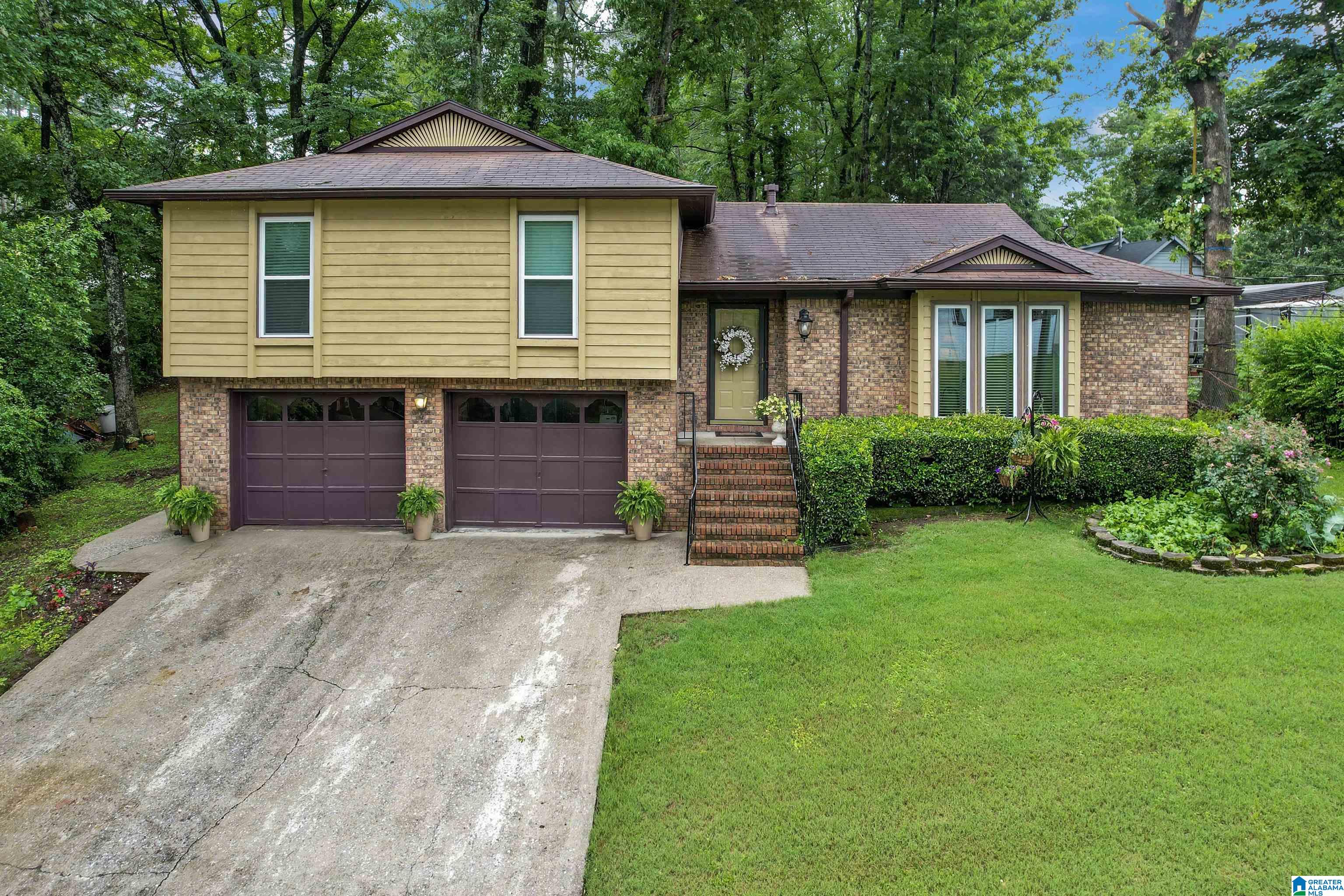 829 Seven Springs Drive Property Photo 35