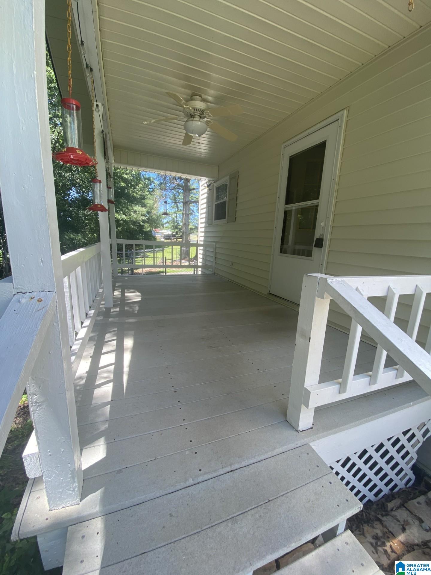 1066 County Road 10 Property Photo 2