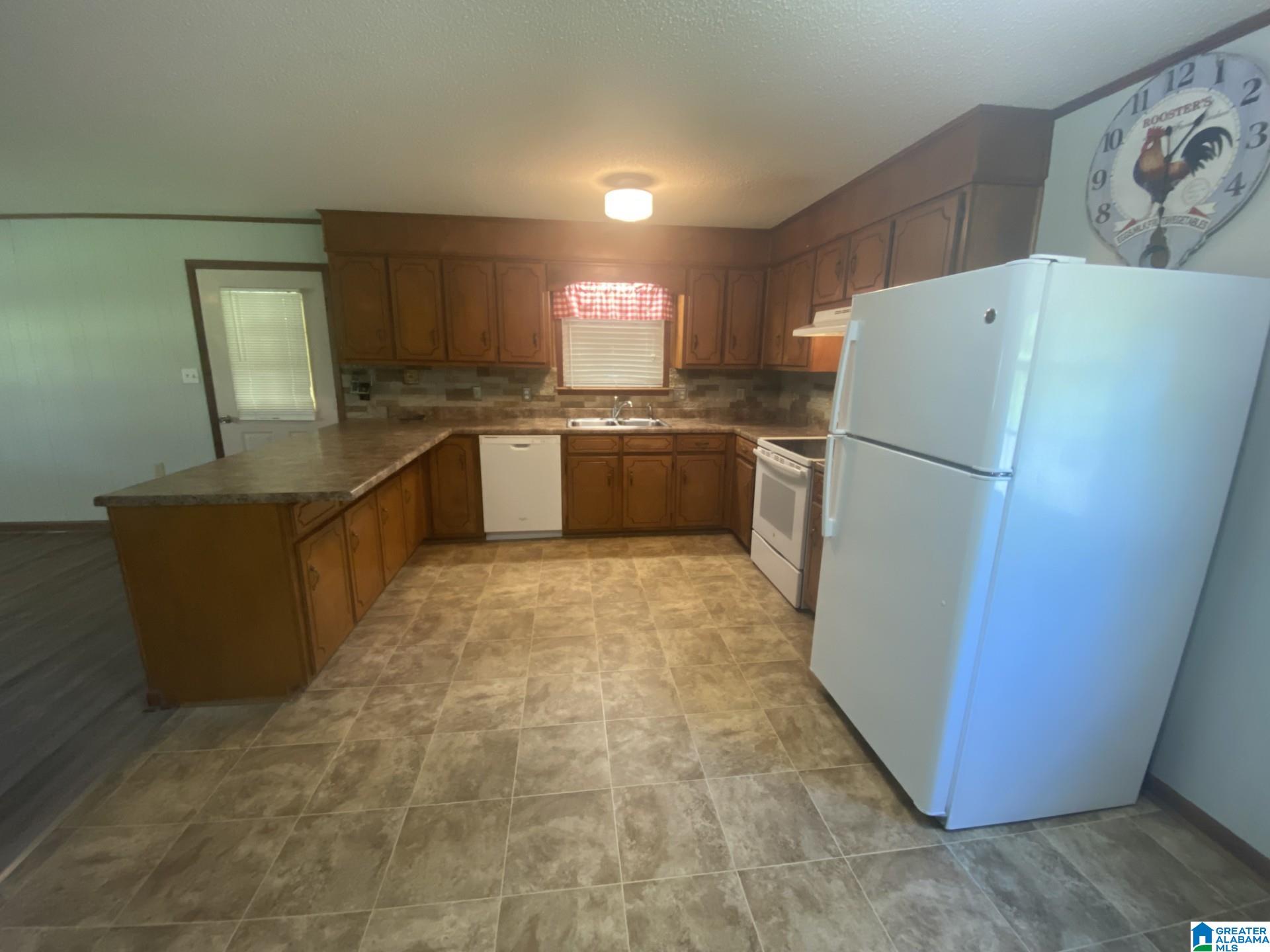 1066 County Road 10 Property Photo 7