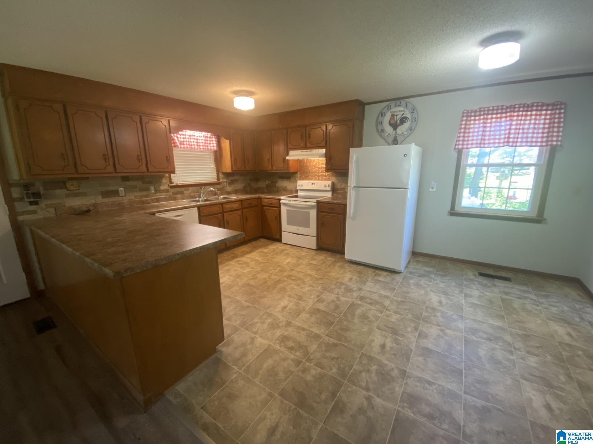 1066 County Road 10 Property Photo 8