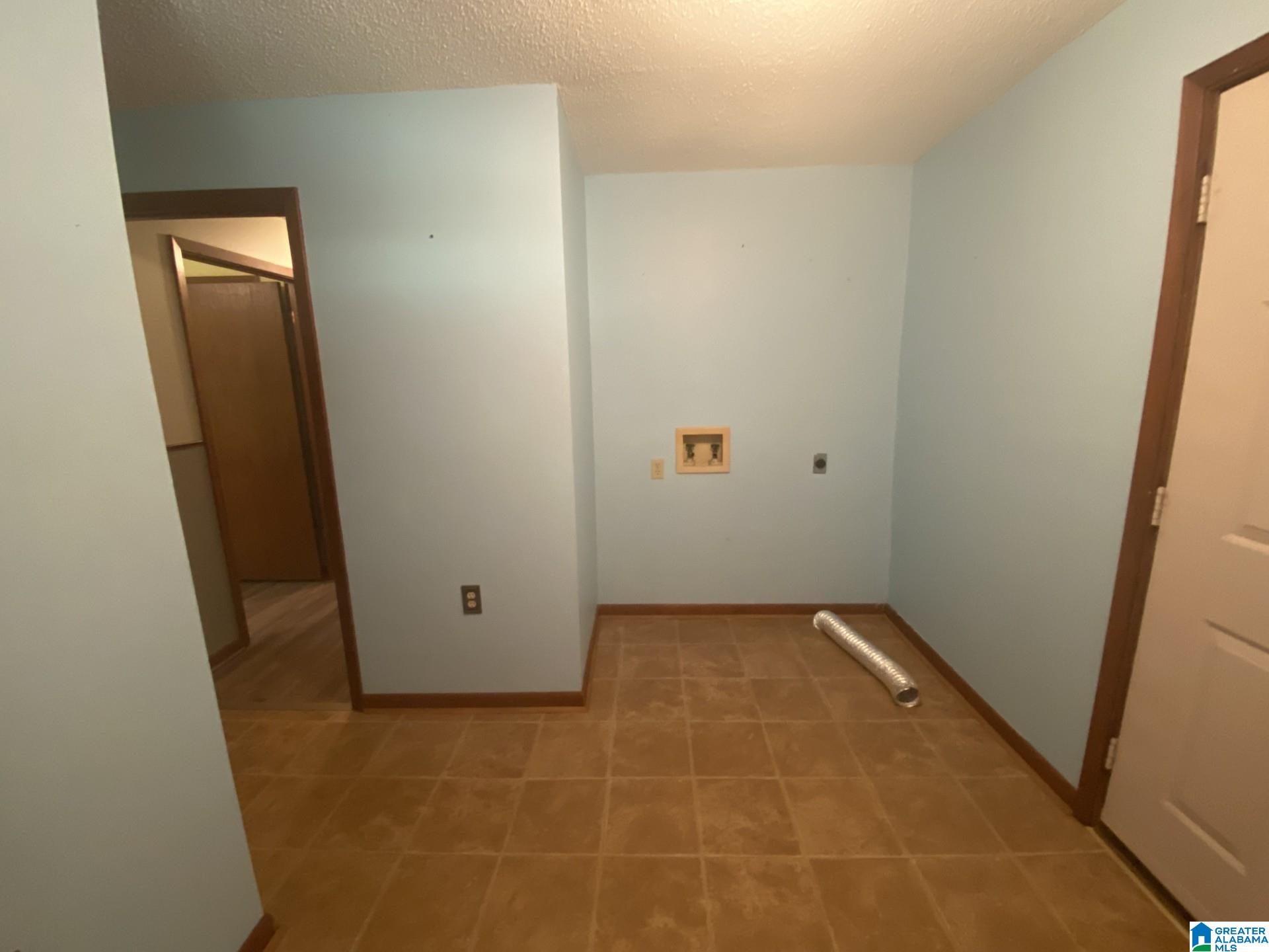 1066 County Road 10 Property Photo 17