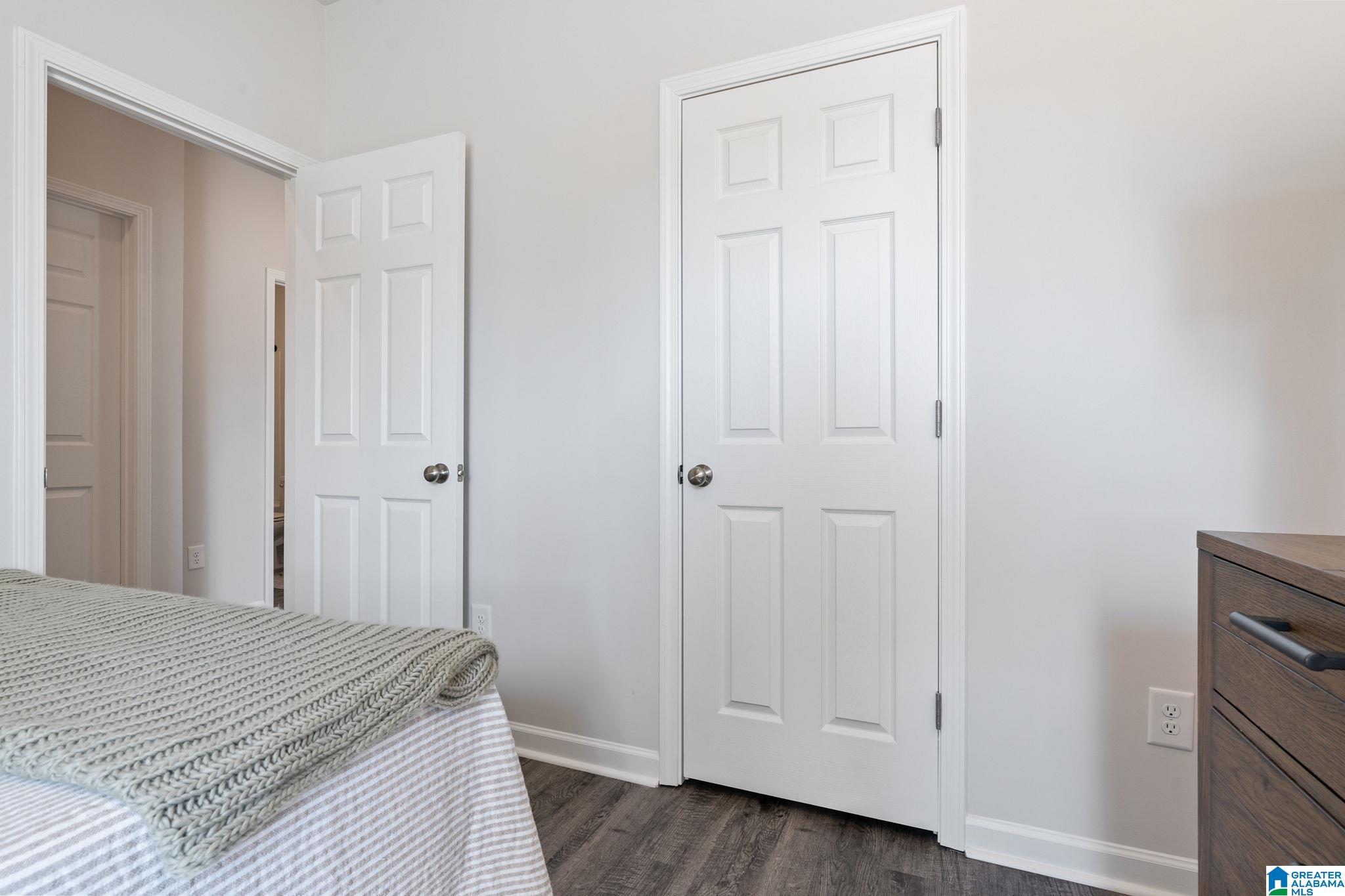 102 College Park Drive Property Photo 15