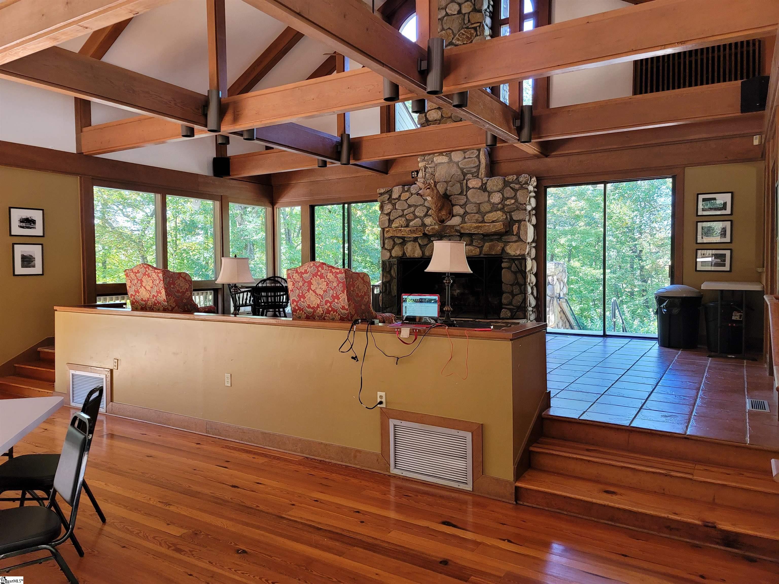 3 Larkspur Lane Property Photo 6