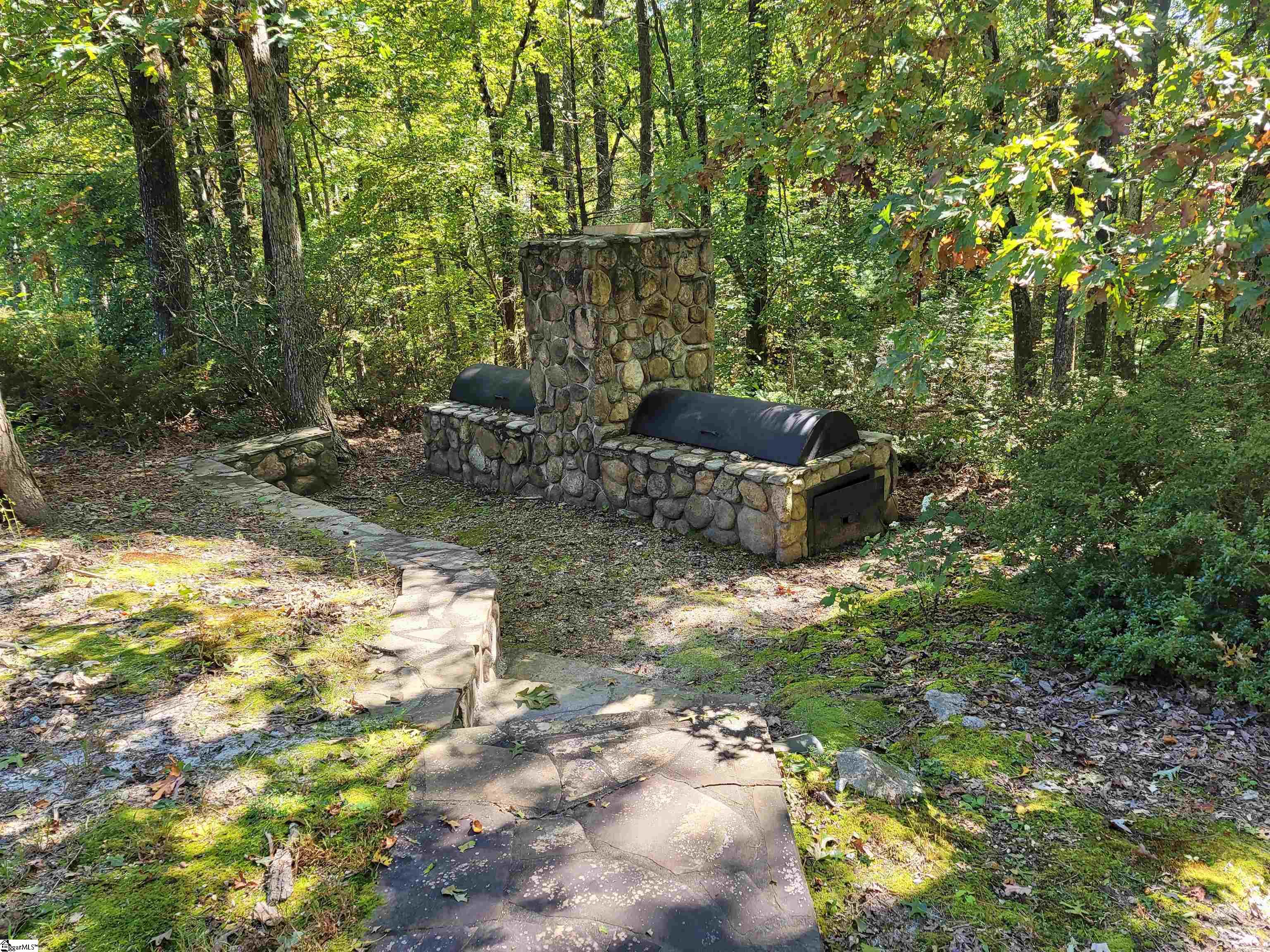 3 Larkspur Lane Property Photo 10