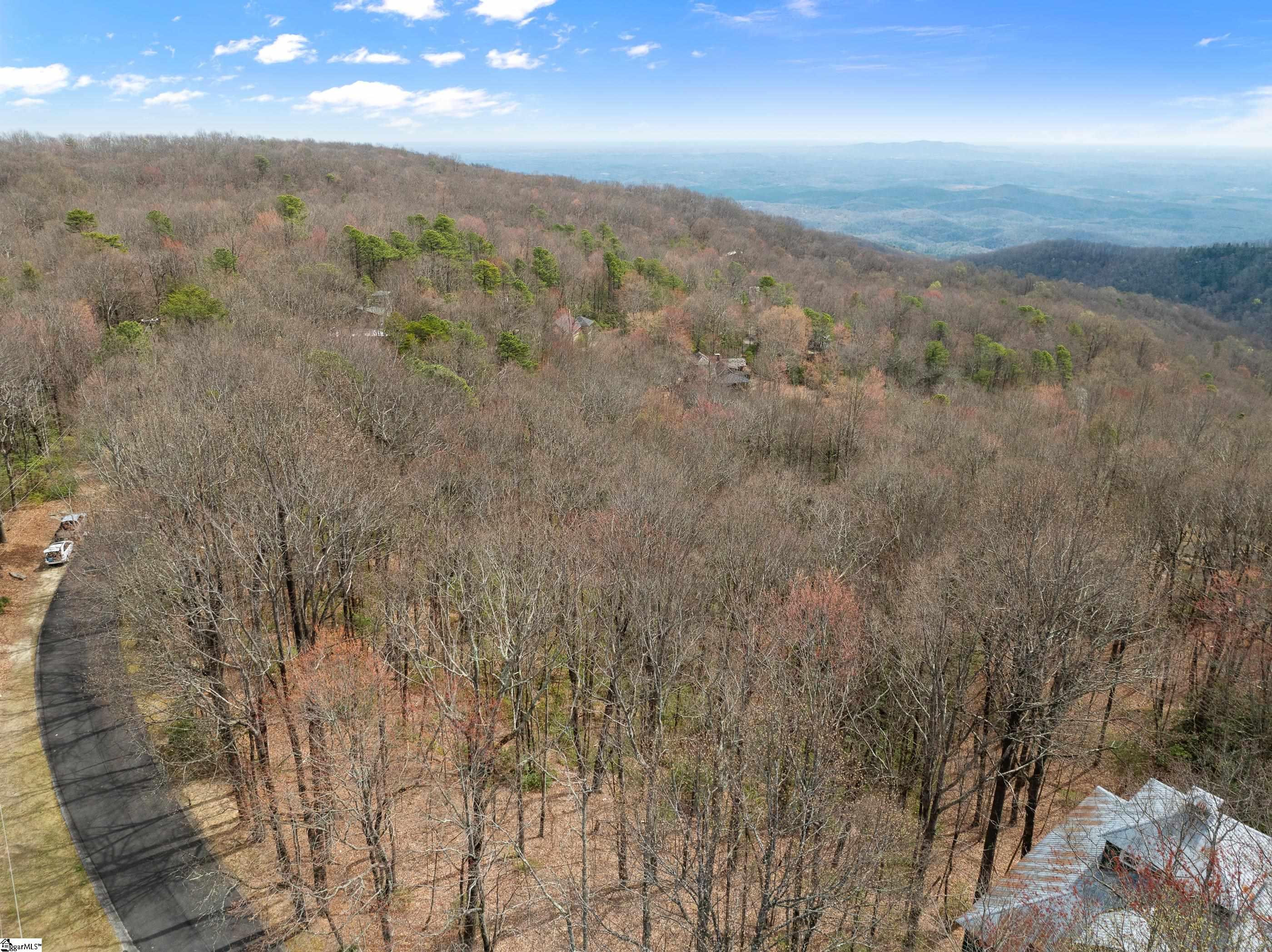 312 Cliff Ridge Drive Property Photo 16