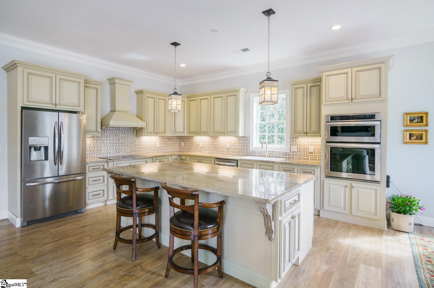 3 French Country Place Property Photo 9
