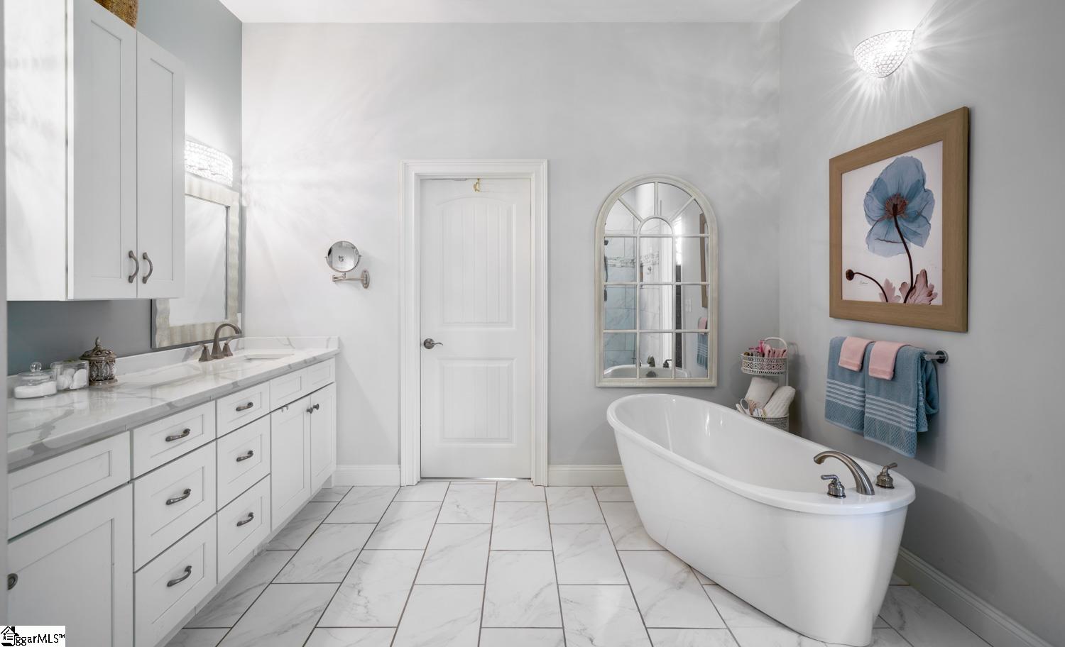 3 French Country Place Property Photo 17