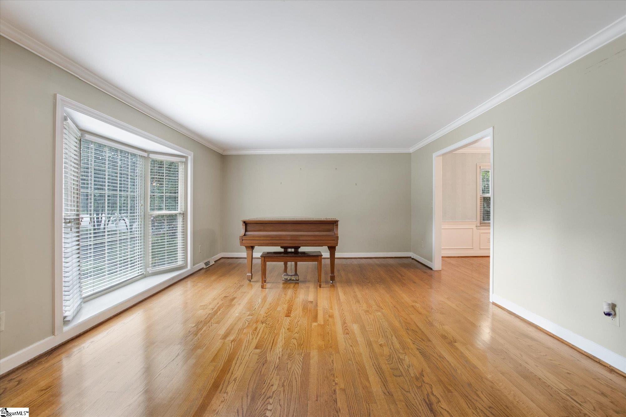 198 Chapman Road Property Photo 3