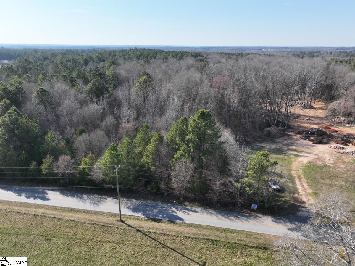 602 Templeton Road Property Photo 3