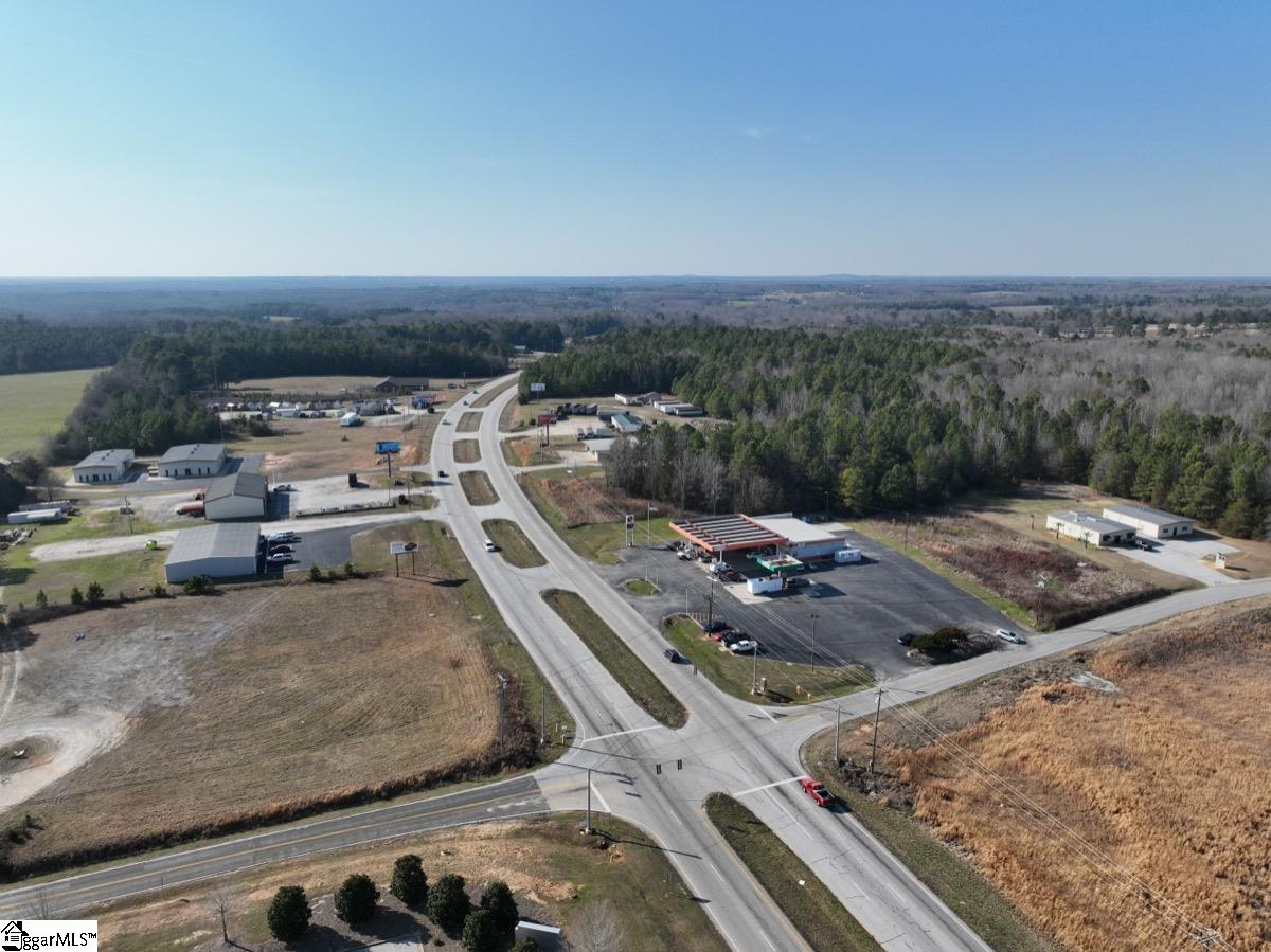 602 Templeton Road Property Photo 10