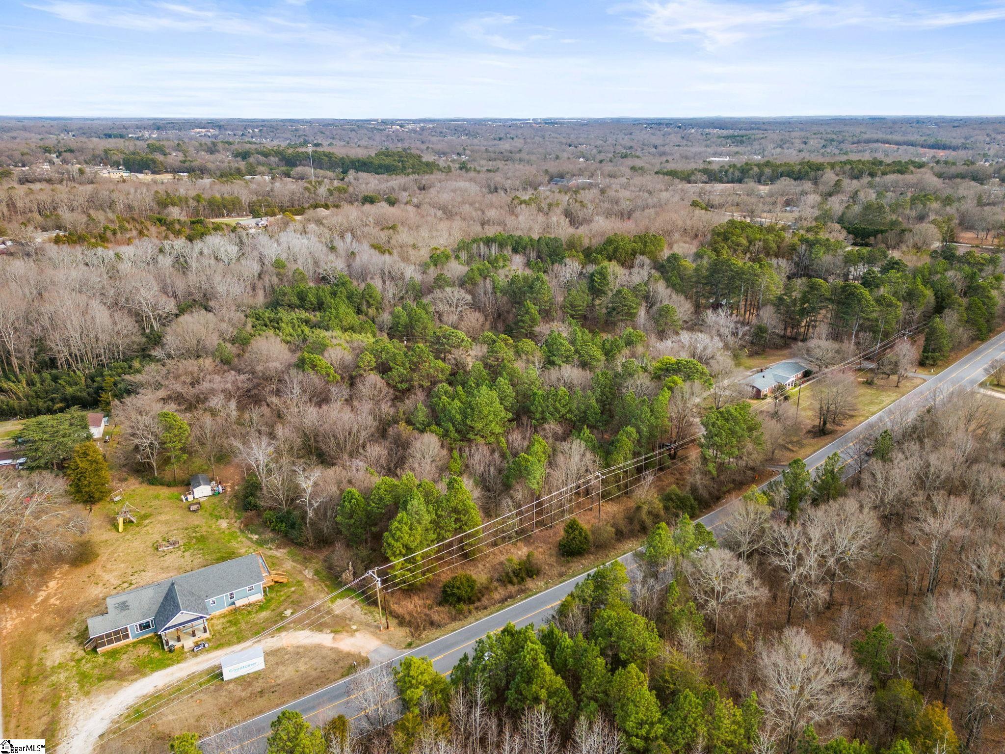 244 E Standing Springs Road Property Photo 4