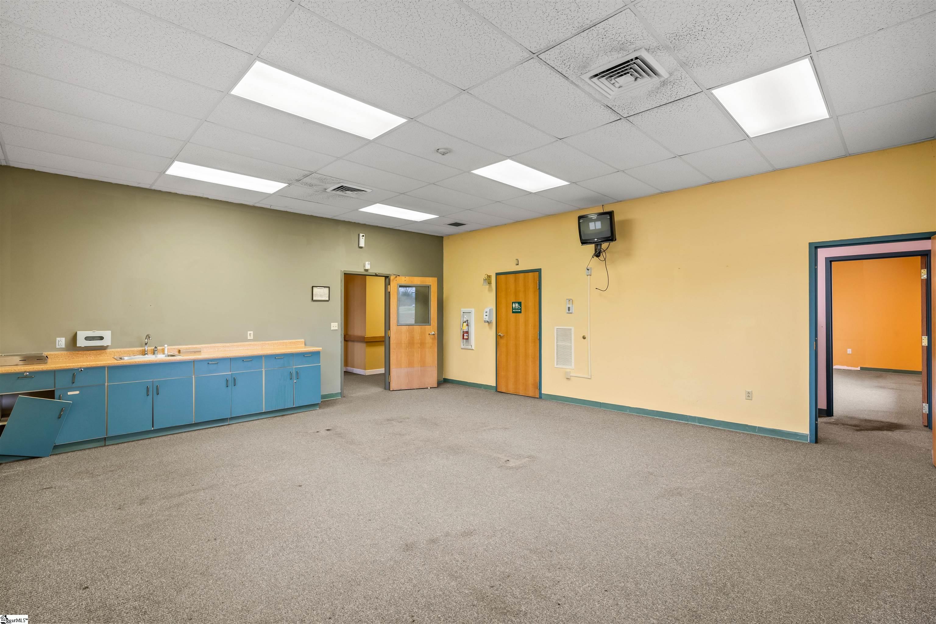 512 Professional Park Park Property Photo 28