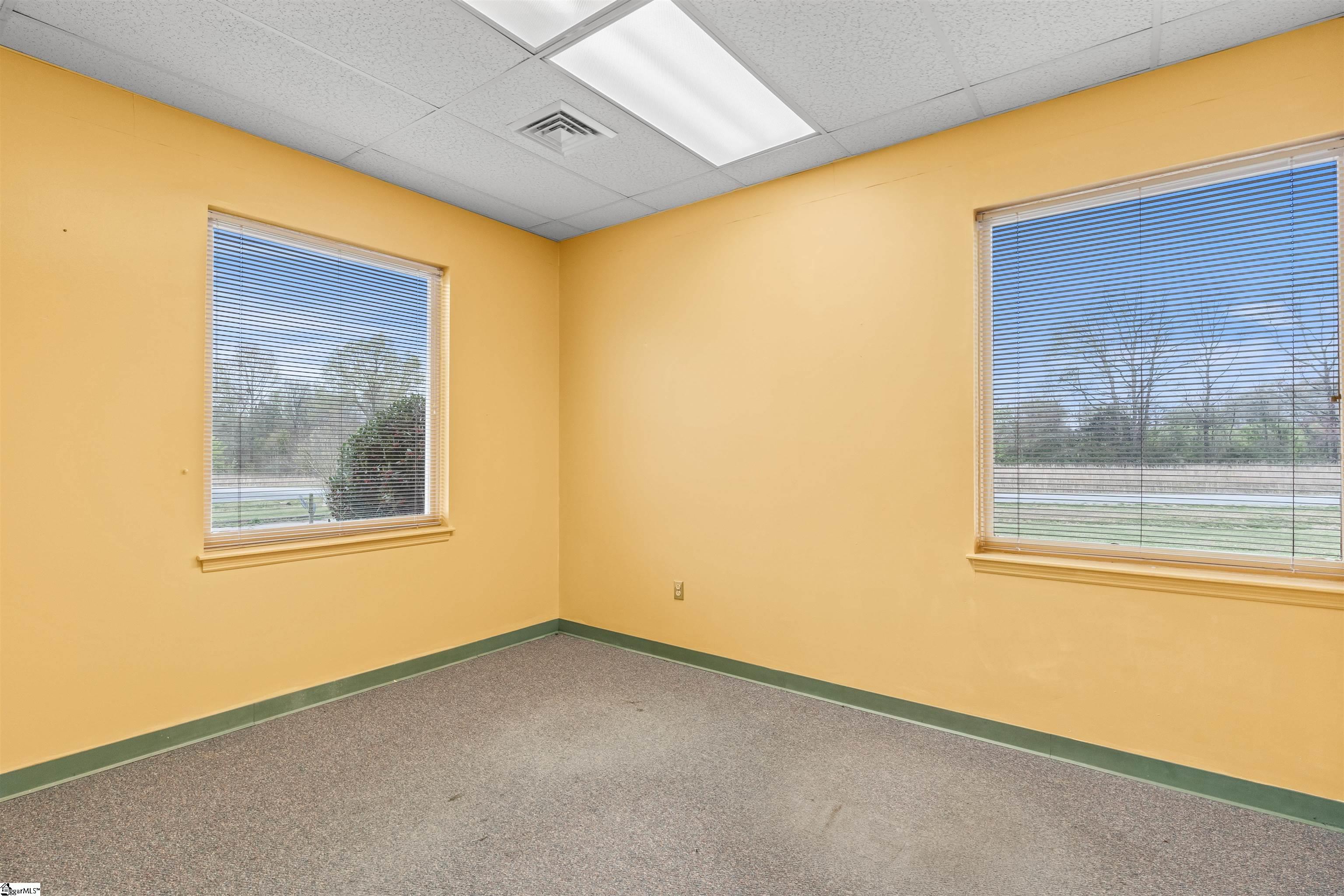512 Professional Park Park Property Photo 34