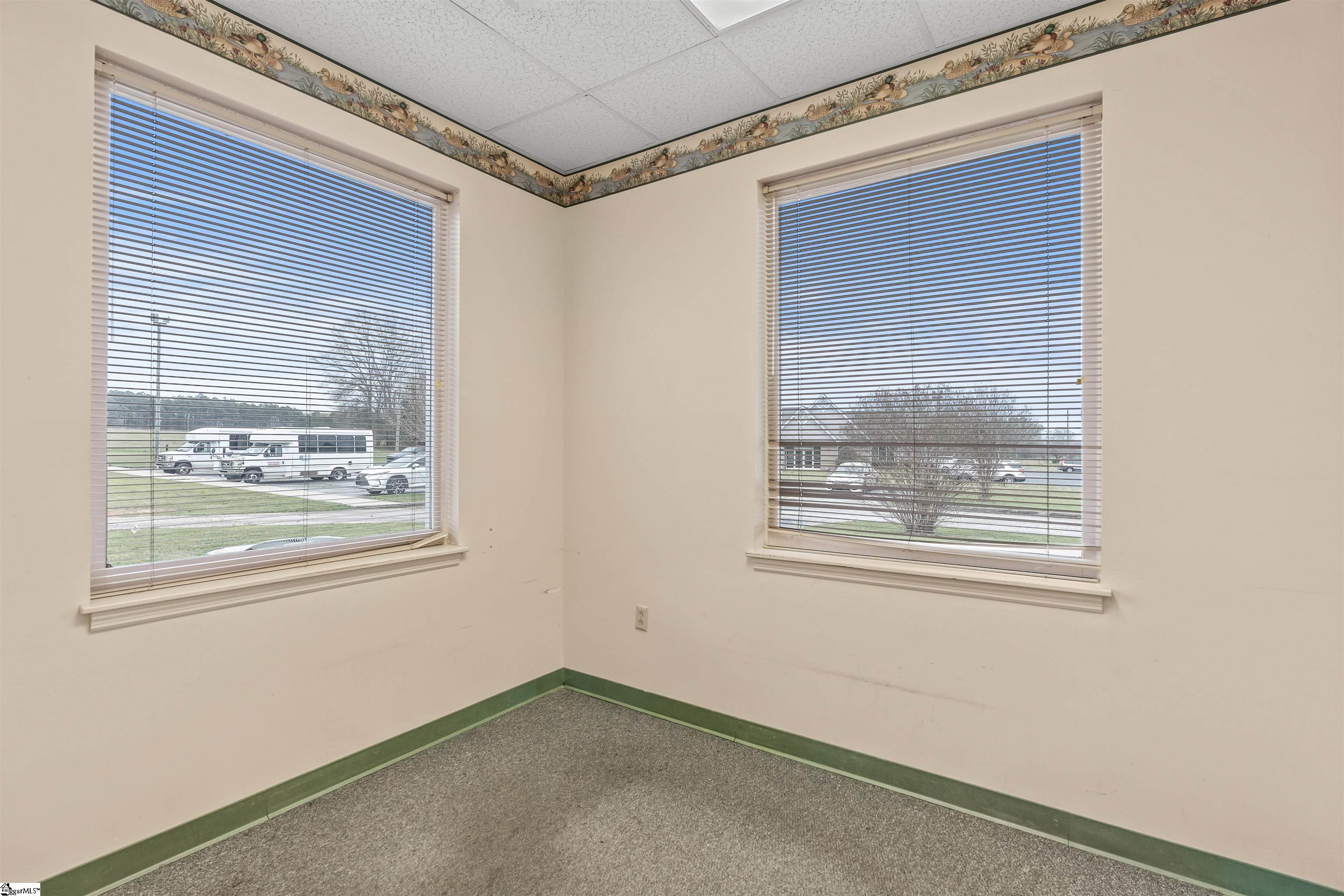 512 Professional Park Park Property Photo 35