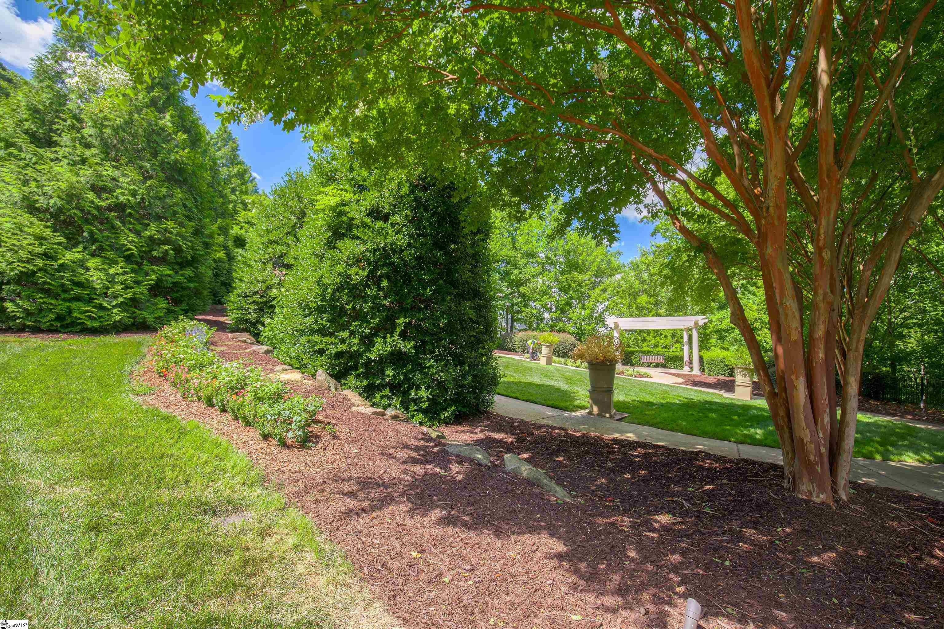 4 Napoli Court Property Photo 36