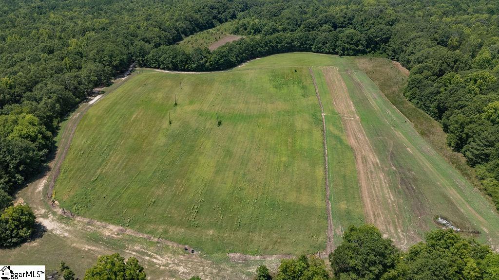 2935 14 Highway Property Photo 2