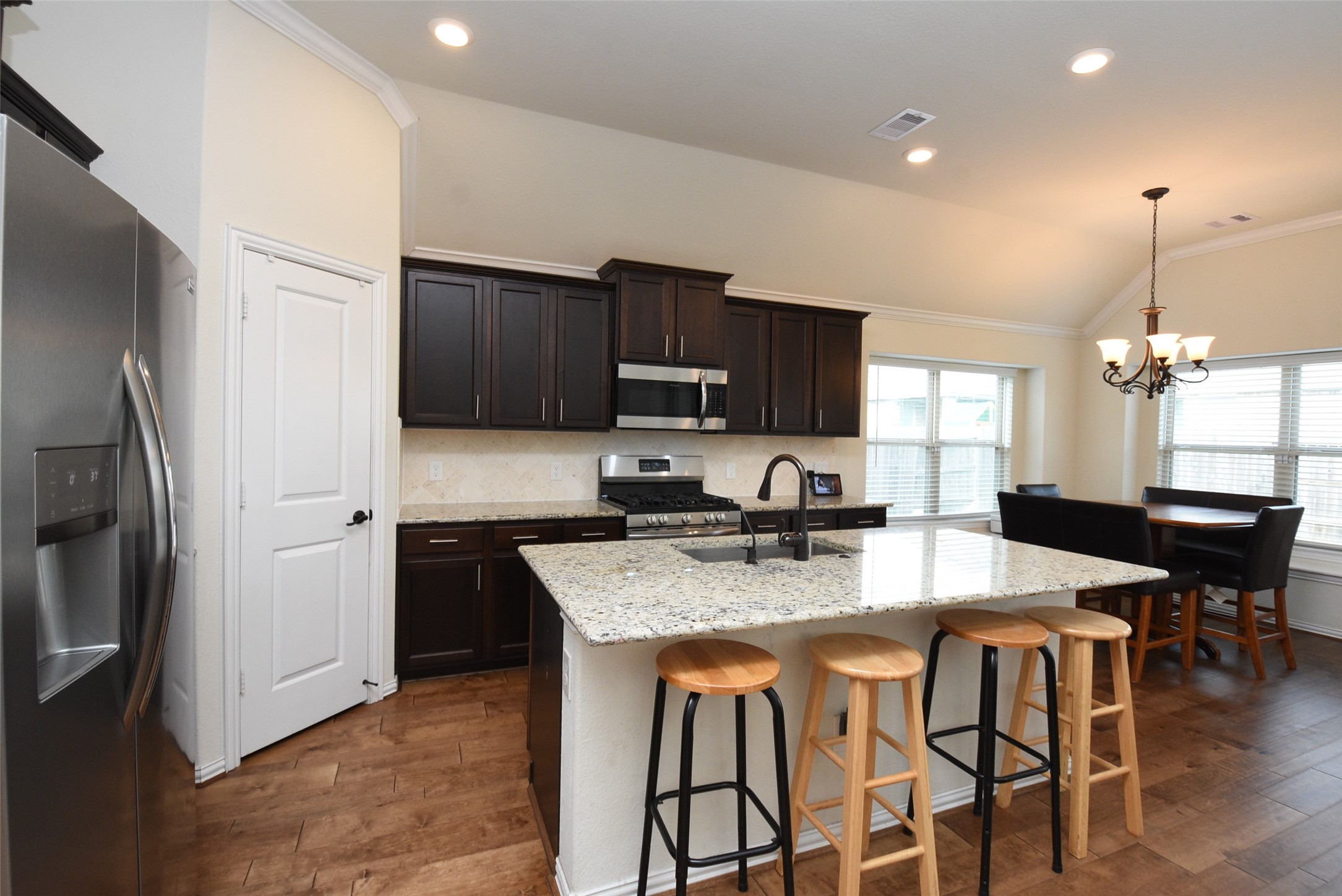 16806 Dampier Drive Property Photo 40