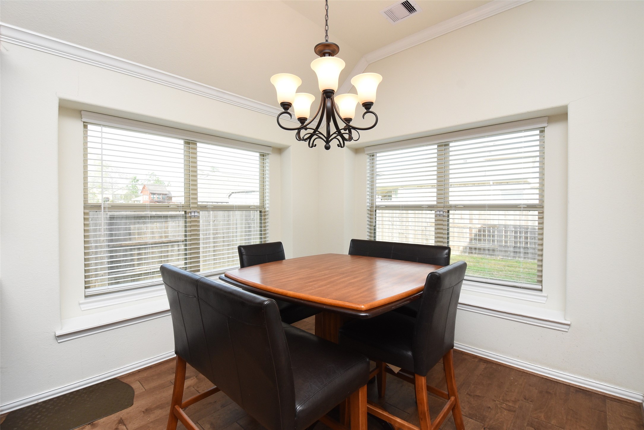 16806 Dampier Drive Property Photo 44