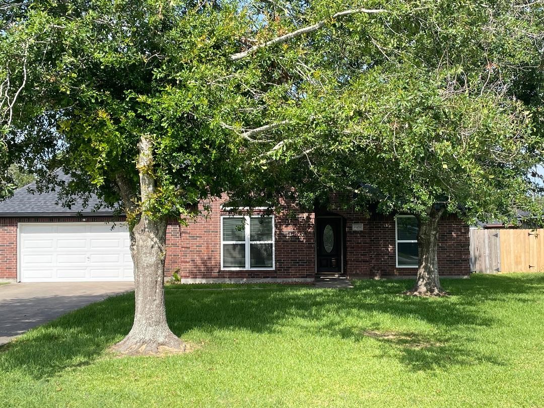 6109 Stoneybrook Property Photo 1