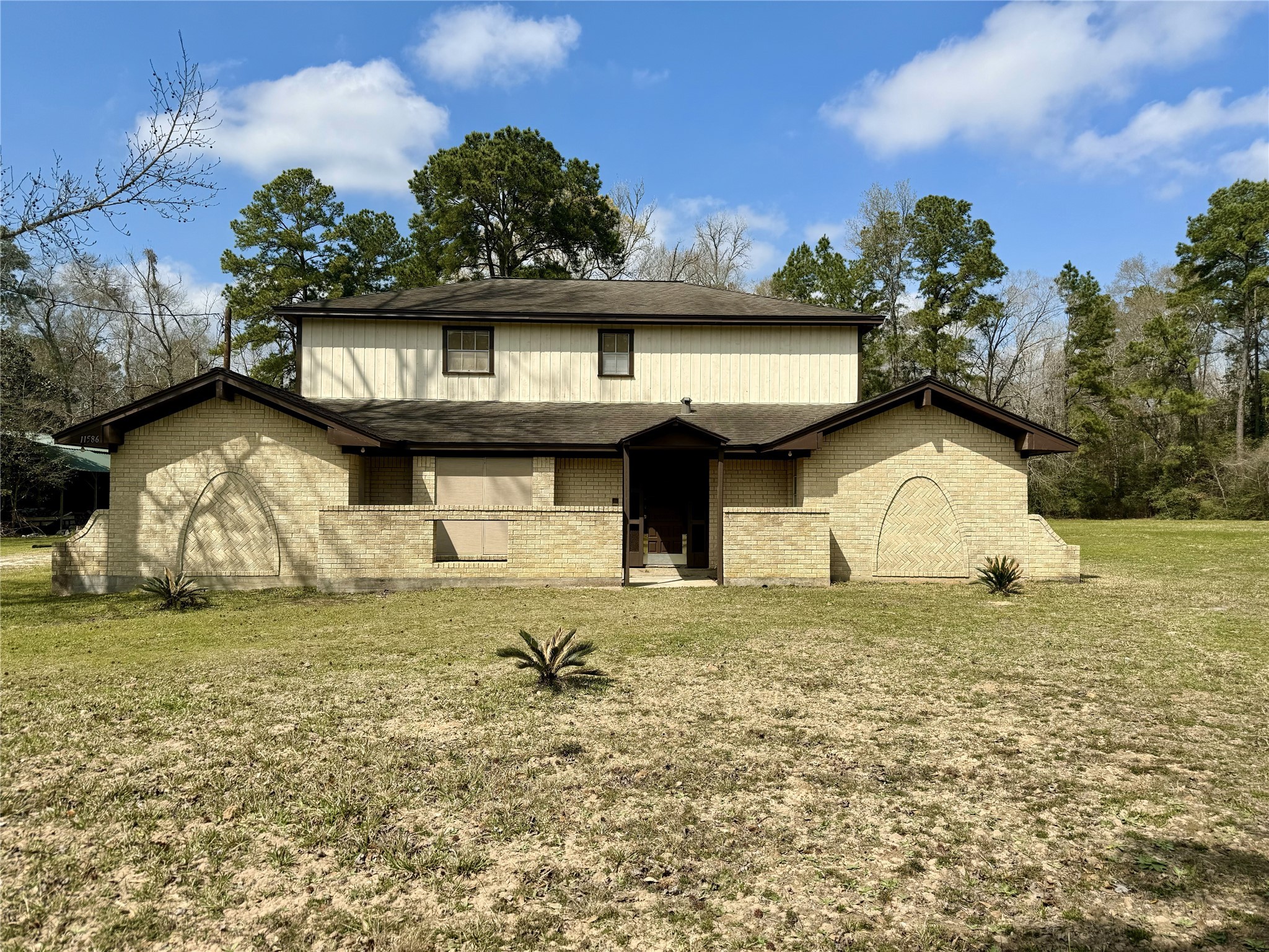 11586 Midway Road Property Photo 1