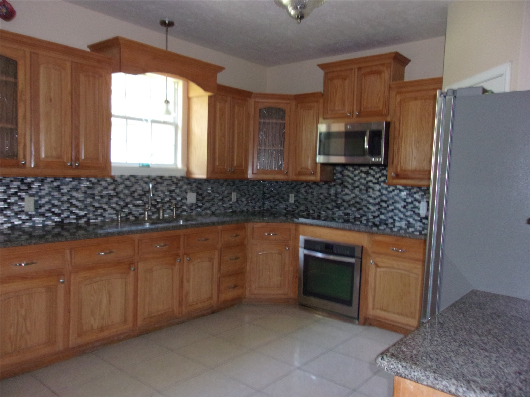 834 Prairie Street Property Photo 3