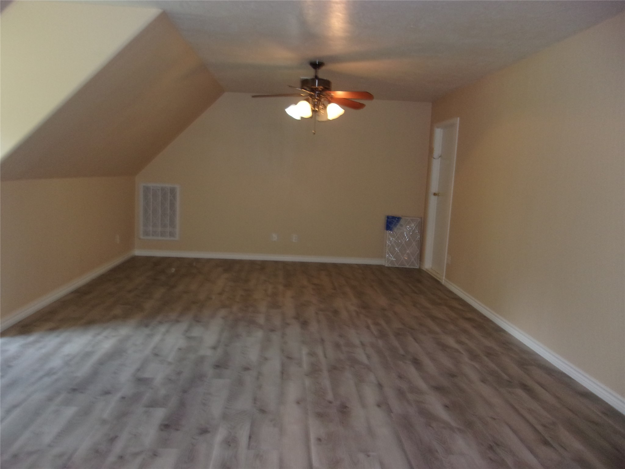 834 Prairie Street Property Photo 11