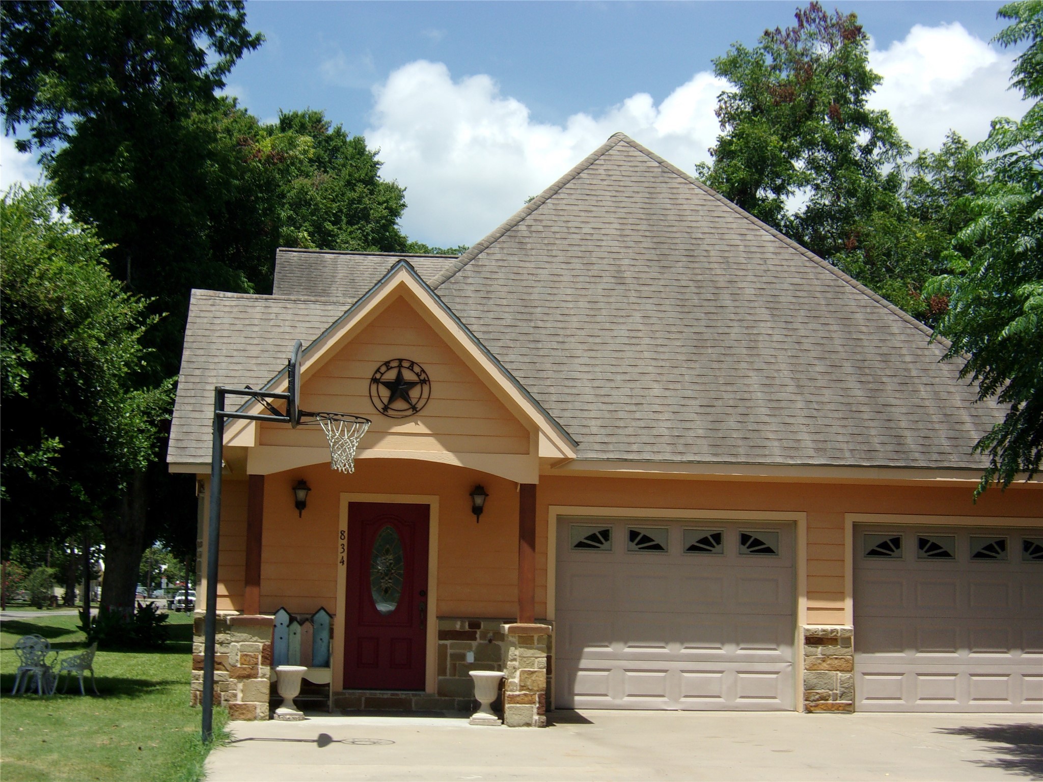 834 Prairie Street Property Photo 14